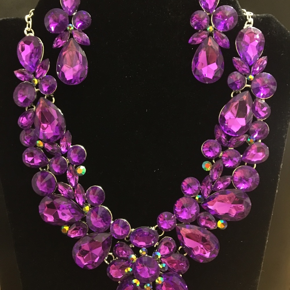 Passion & Purple Earring/Necklace Ensemble